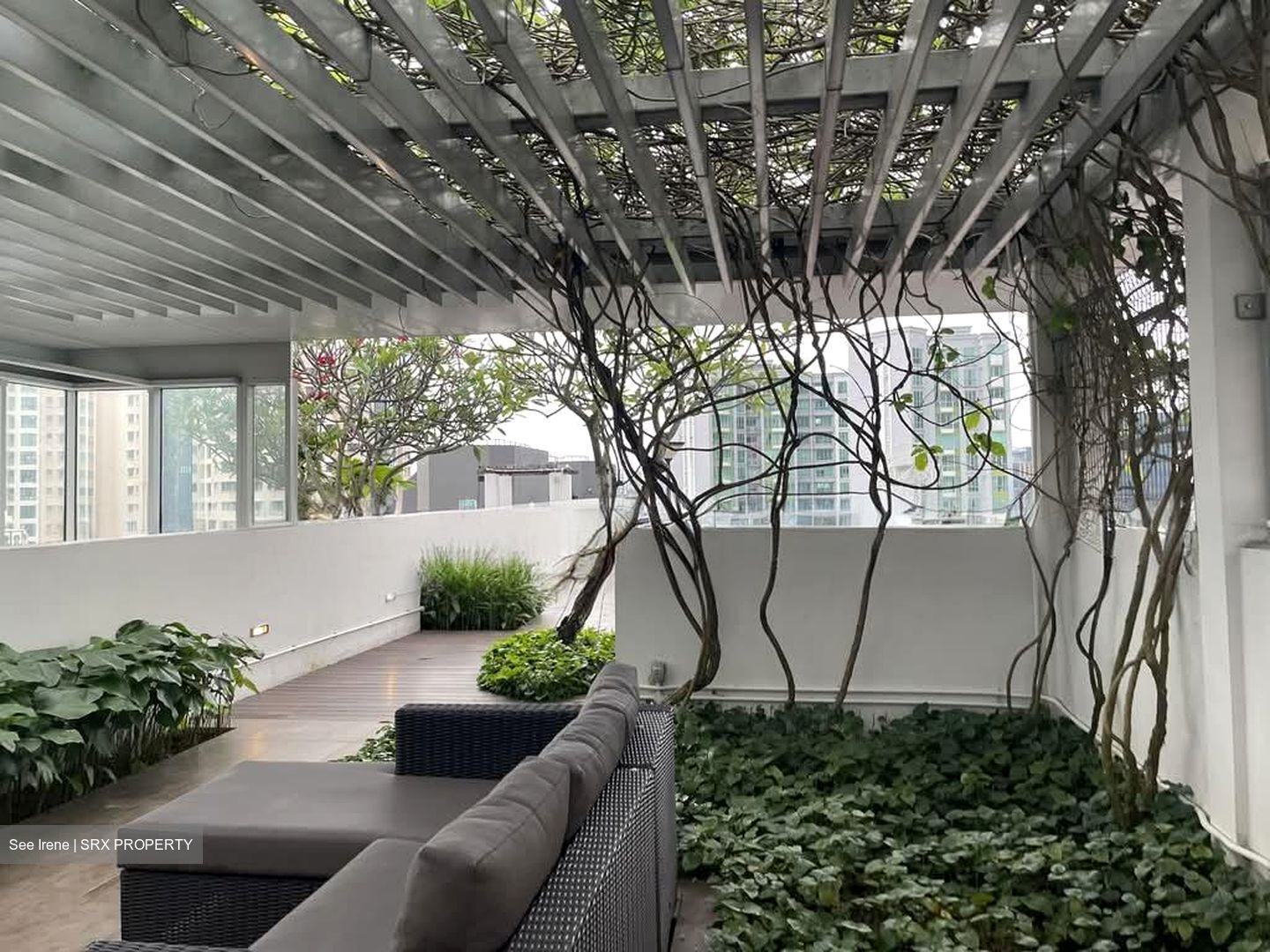 Paya Lebar Road (D14), Condominium #587797851